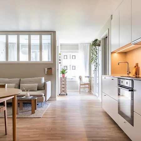 Scandinavian Apartment: Modern Two-bedroom With Terrace Near Storo Storsenter Apartment Oslo