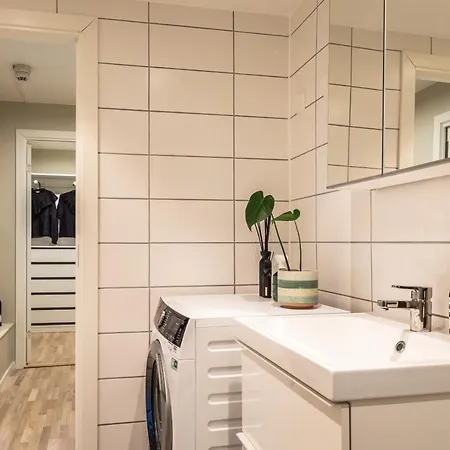 Apartment Scandinavian Apartment: Modern Two-bedroom With Terrace Near Storo Storsenter Oslo