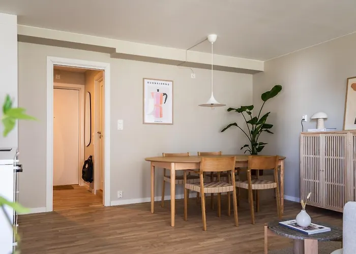 Scandinavian With 2 Bedrooms And Terrasse - Close To Storo Storsenter And All Public Transport