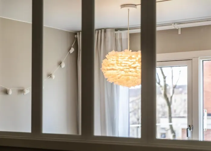 Scandinavian With 2 Bedrooms And Terrasse - Close To Storo Storsenter And All Public Transport 아파트 오슬로