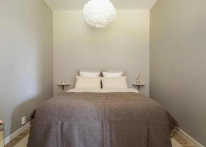 Scandinavian With 2 Bedrooms And Terrasse - Close To Storo Storsenter And All Public Transport * Oslo