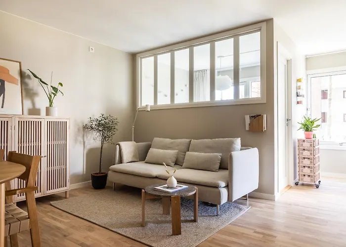 Scandinavian With 2 Bedrooms And Terrasse - Close To Storo Storsenter And All Public Transport *